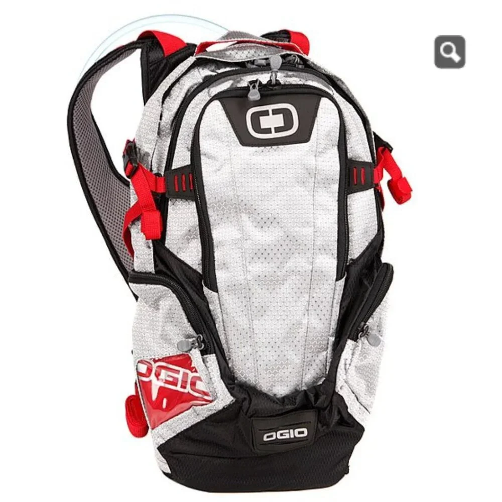 OGIO ATLAS 100 HYDRATION BACKPACK-100 OZ/ 3L BLADDER- CHROME-BLACK/RED ACCENTS